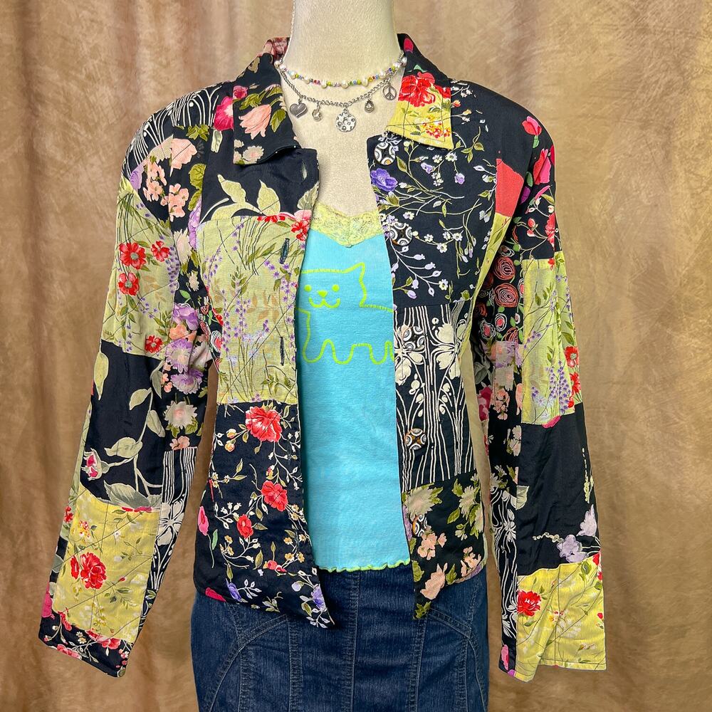 Vintage 90s Patchwork Floral Jacket Upholstered Multicolor Cottage Garden Y2K